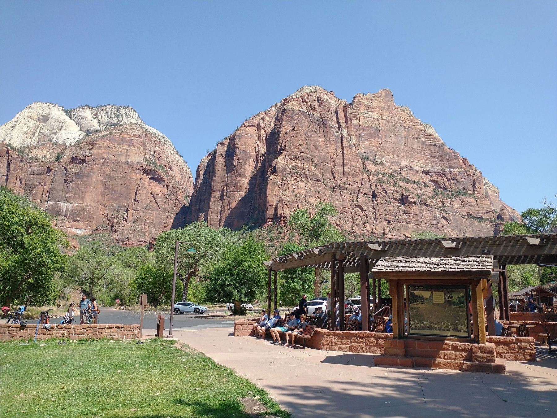 Tourists in the Canyon Marker image. Click for full size.