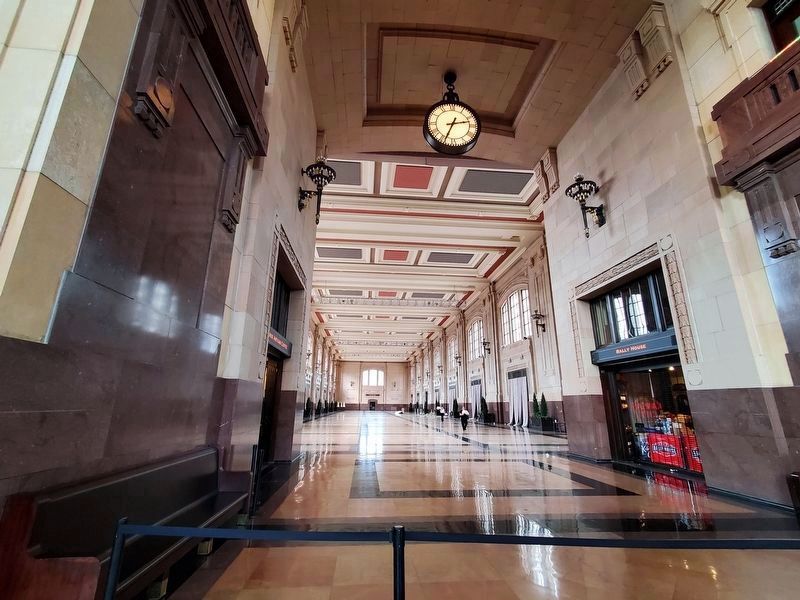 Union Station Kansas City - Interior hall and ceiling image. Click for full size.