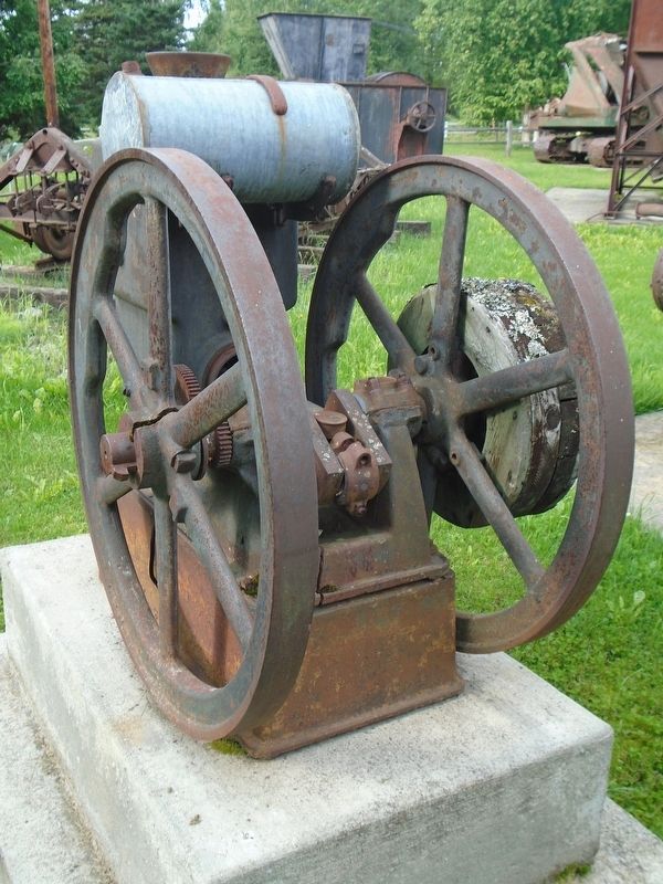 Foos Gasoline Engine image. Click for full size.