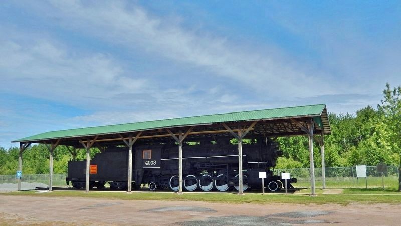 4008 Steam Locomotive Exhibit & Marker. Click for full size. 4008 Steam Locomotive Exhibit & Marker image. Click for full size.