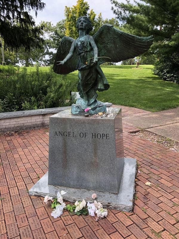 Angel of Hope image. Click for full size.