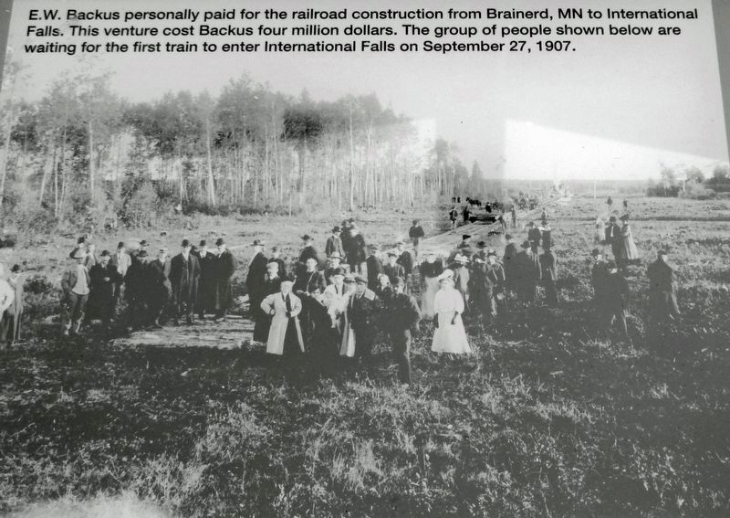 Marker detail: Waiting for the first train<br>September 27, 1907. Click for full size. Marker detail: Waiting for the first train<br>September 27, 1907 image. Click for full size.
