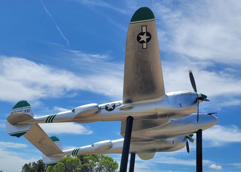 P-38L "Lightning". Click for full size. P-38L "Lightning" image. Click for full size.