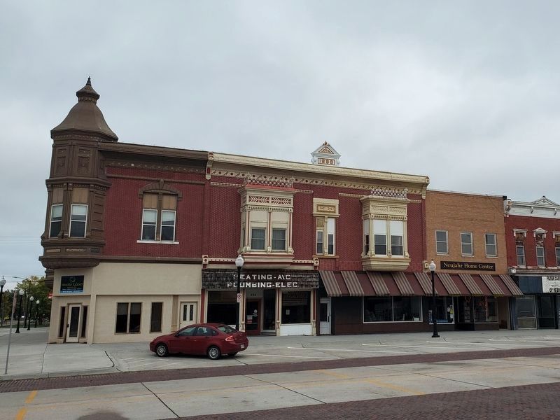 Schweser's Building. Click for full size. Schweser's Building image. Click for full size.