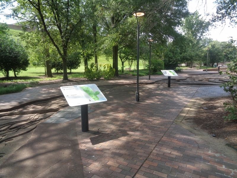 Helena, Arkansas/Prairie Point Marker. Click for full size. Helena, Arkansas/Prairie Point Marker image. Click for full size.