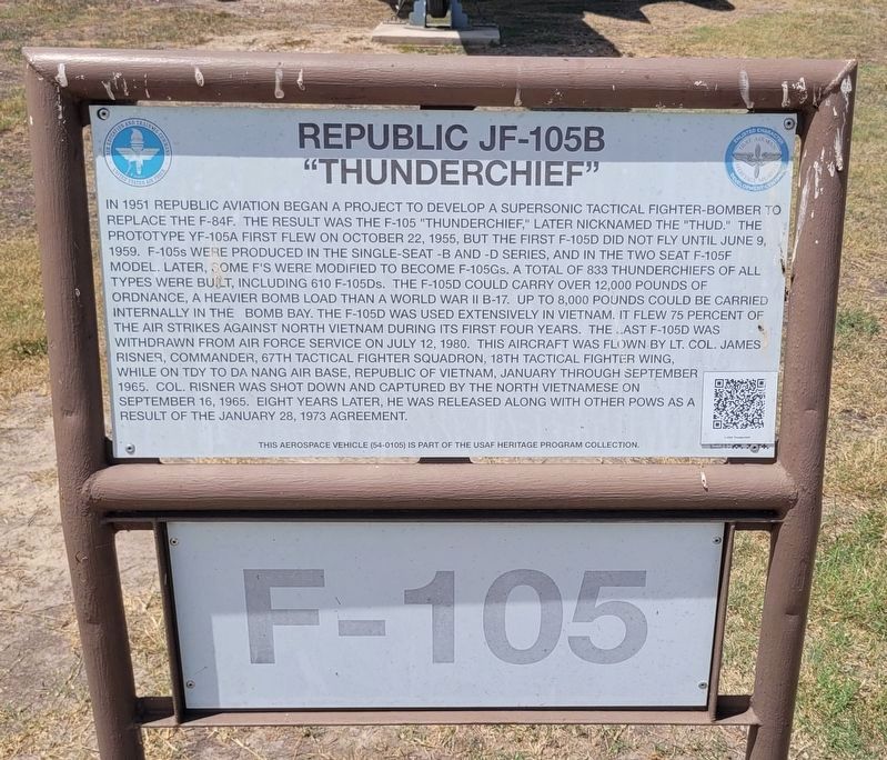 Republic JF-105B "Thunderchief" Marker. Click for full size. Republic JF-105B "Thunderchief" Marker image. Click for full size.