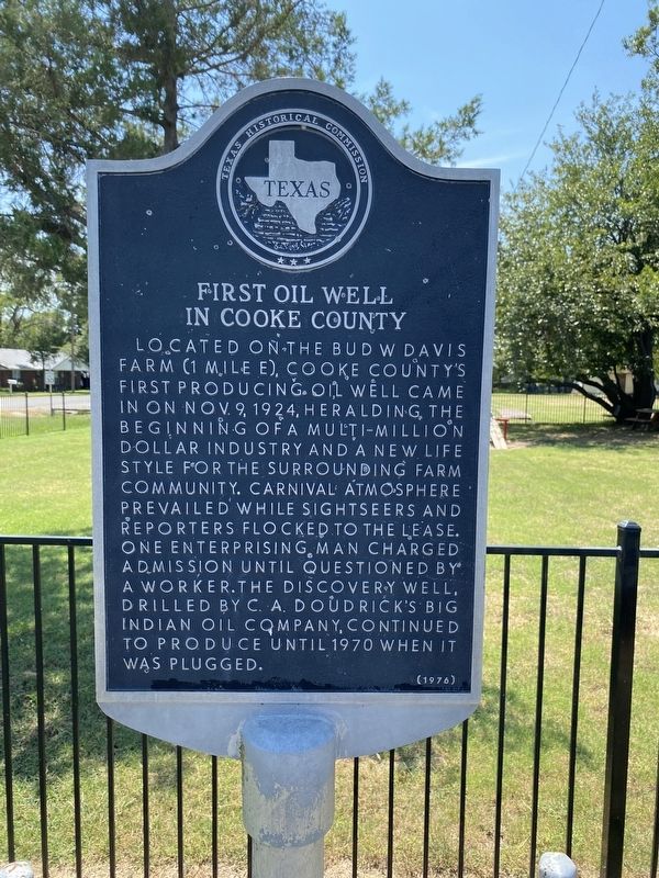 First Oil Well in Cooke County Marker. Click for full size. First Oil Well in Cooke County Marker image. Click for full size.