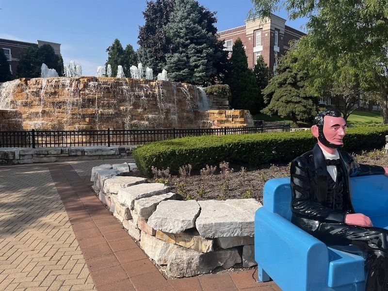 Lincoln statue and the Niles Veterans Memorial Waterfall. Click for full size. Lincoln statue and the Niles Veterans Memorial Waterfall image. Click for full size.
