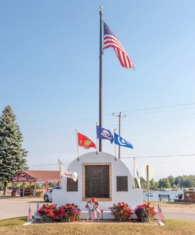 In Honor of Our Country�s Defenders Marker image. Click for full size.