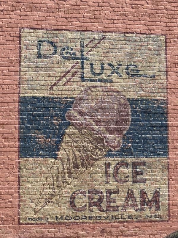 DeLuxe ice cream mural. Brand originally sold at Mooresville Ice Cream. Click for full size. DeLuxe ice cream mural. Brand originally sold at Mooresville Ice Cream image. Click for full size.