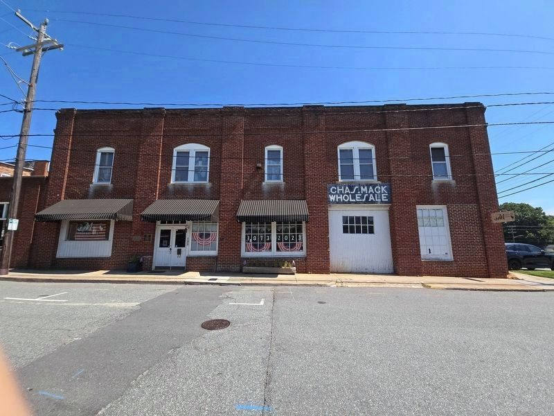Former Chas. Mack Wholesale Building, now the Mooresville Museum image. Click for full size.