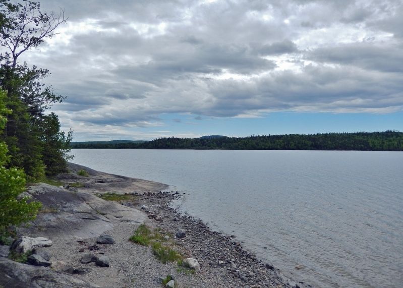 Lake Helen (<i>looking south from wayside</i>). Click for full size. Lake Helen (<i>looking south from wayside</i>) image. Click for full size.