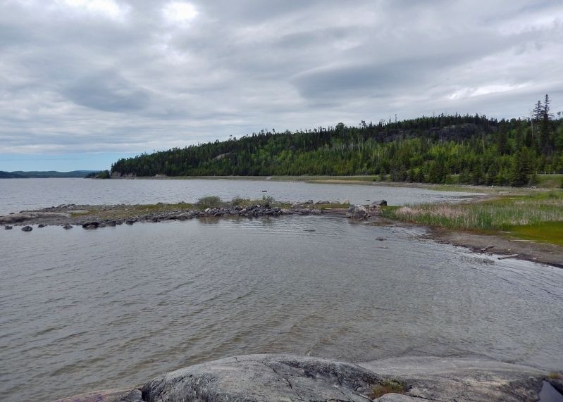 Lake Helen (<i>looking north from wayside</i>). Click for full size. Lake Helen (<i>looking north from wayside</i>) image. Click for full size.