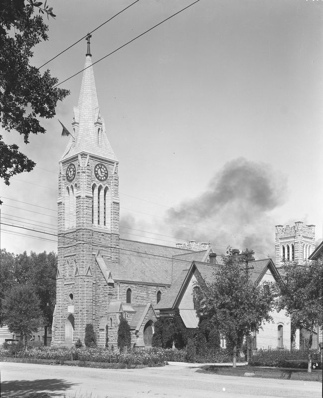 St. Matthew's Cathedral. Click for full size. St. Matthew's Cathedral image. Click for full size.
