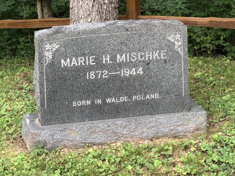 Marie Mischke's monument. Click for full size. Marie Mischke's monument image. Click for full size.
