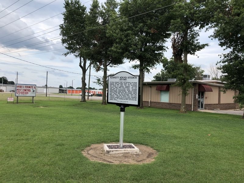 Kennett Sound Studios Marker. Click for full size. Kennett Sound Studios Marker image. Click for full size.