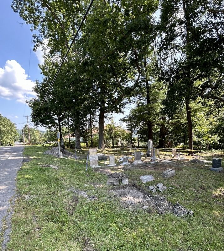 Patriot Burials Marker image. Click for full size.