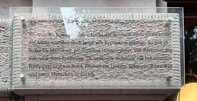 Schwule, Lesben und trans Menschen / Gays, Lesbians, and Transgender Persons Marker - upper panel image. Click for full size.