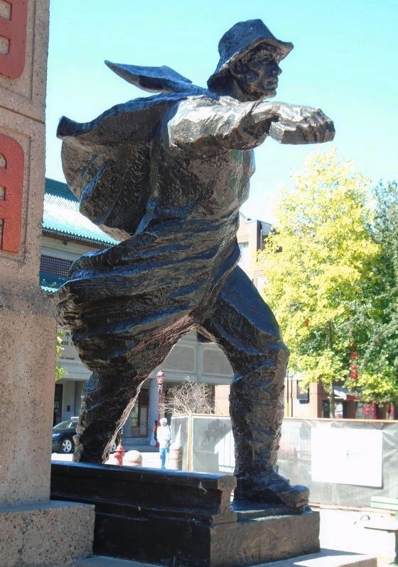 Chinatown Memorial Monument Railway Worker image. Click for full size.