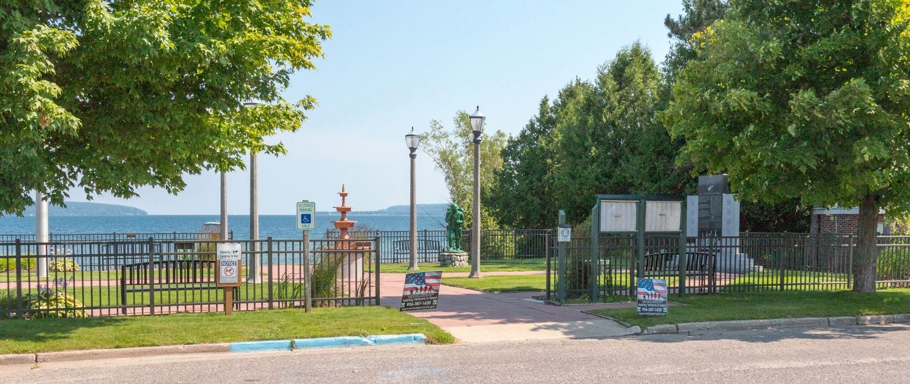 Alger County Veterans Memorial Park image. Click for full size.
