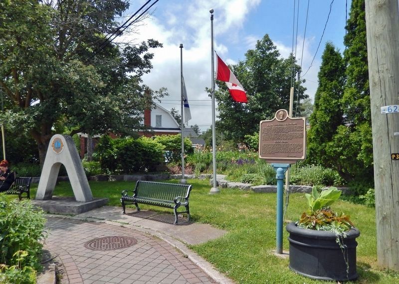 Mason Cogswell's Wagon Yard Marker (<i>side 1</i>) image. Click for full size.
