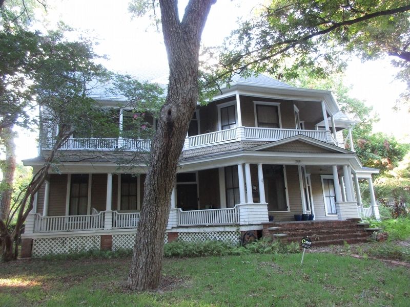 Eddy O. Hawkins Home and Marker image. Click for full size.