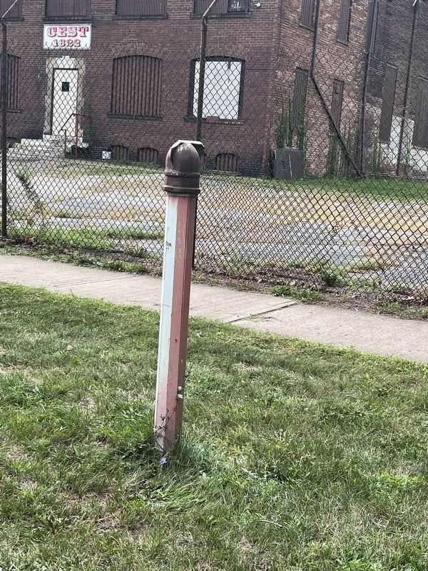 Marker still missing with only pole left. image. Click for full size.