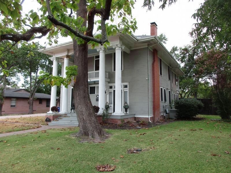 Dick P. Moore House Marker. Click for full size. Dick P. Moore House Marker image. Click for full size.