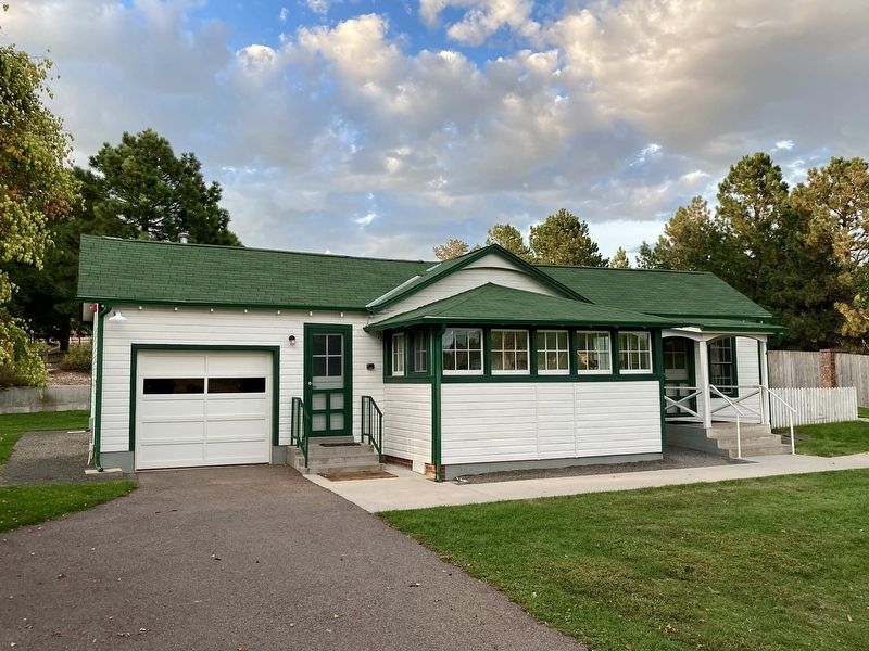Caretakers Cottage. Click for full size. Caretakers Cottage image. Click for full size.
