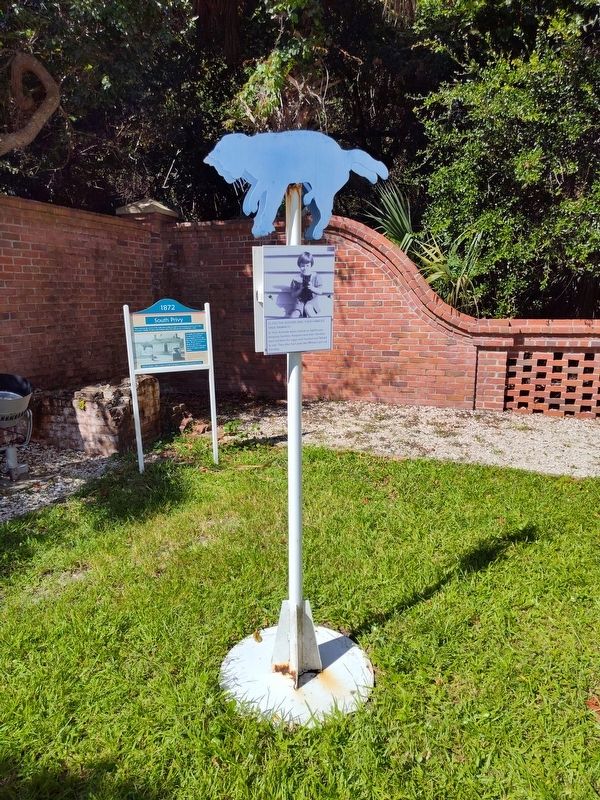 Q: Did The Keepers And Their Families Have Animals? Marker image. Click for full size.