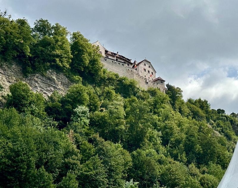 Schloss Vaduz / Castle Vaduz image. Click for full size.