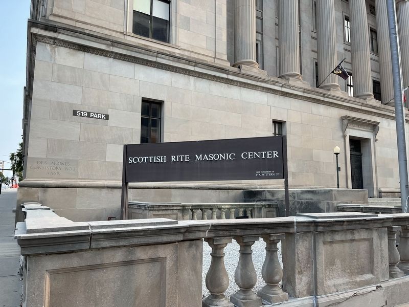 Scottish Rite Masonic Center image. Click for full size.