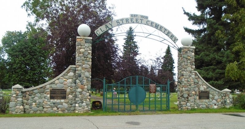 Clay Street Cemetery Gateway and Markers image. Click for full size.
