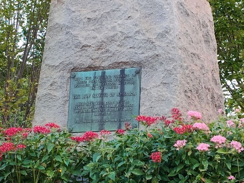 Statue of Liberty Replica Marker. Click for full size. Statue of Liberty Replica Marker image. Click for full size.