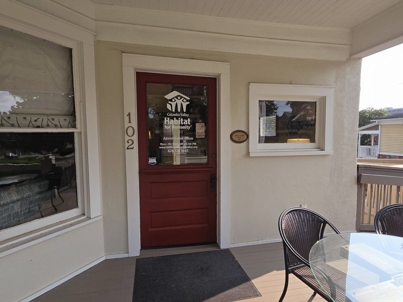 George L. Bailey House Marker, to the right of the entrance image. Click for full size.