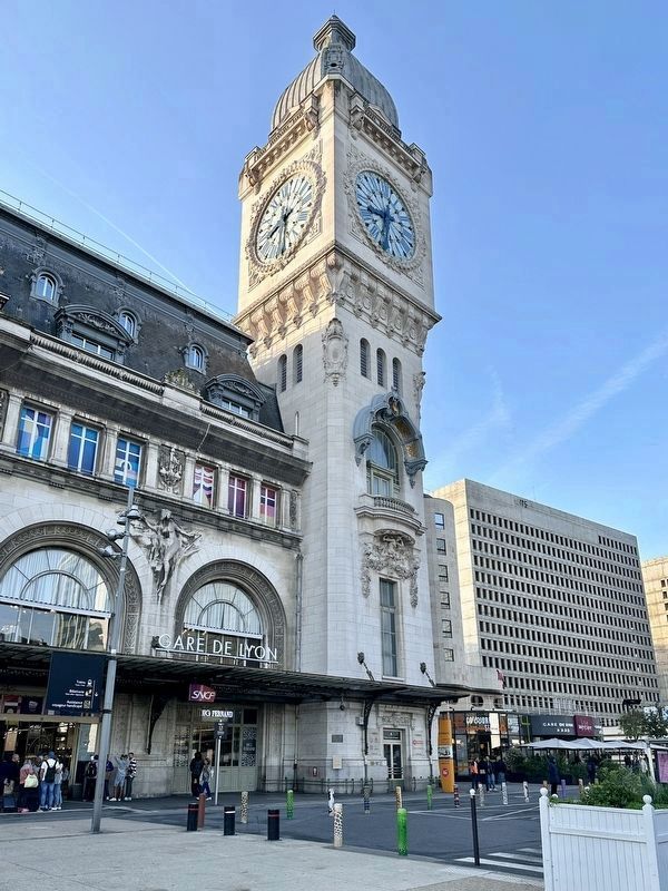 La Tour de l’horloge / The Clock Tower. Click for full size. La Tour de l’horloge / The Clock Tower image. Click for full size.