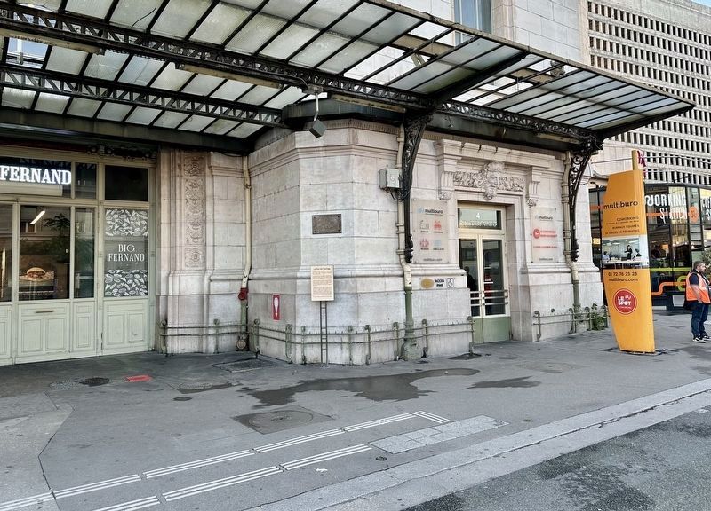 La Tour de l’horloge / The Clock Tower Marker - wide view. Click for full size. La Tour de l’horloge / The Clock Tower Marker - wide view image. Click for full size.