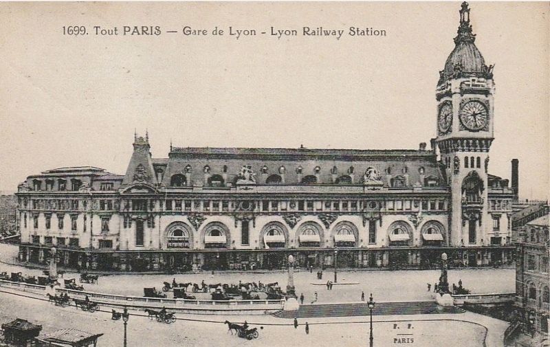 Gare de Lyon / Lyon Railway Station. Click for full size. Gare de Lyon / Lyon Railway Station image. Click for full size.