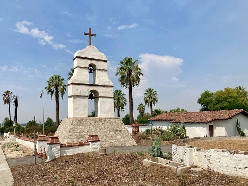 San Bernardino Asistencia image. Click for full size.