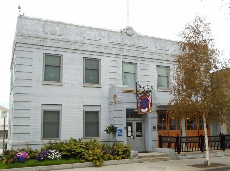 Old City Hall image. Click for full size.