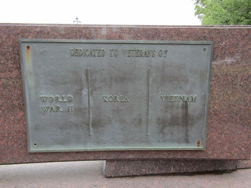 Shrewsbury Veterans Memorial image. Click for full size.