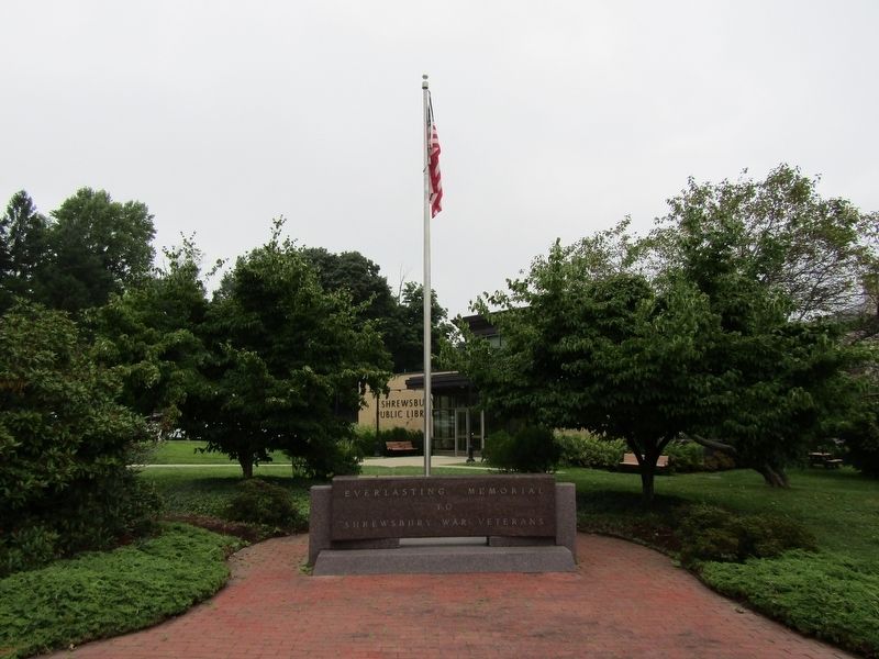 Shrewsbury Veterans Memorial image. Click for full size.