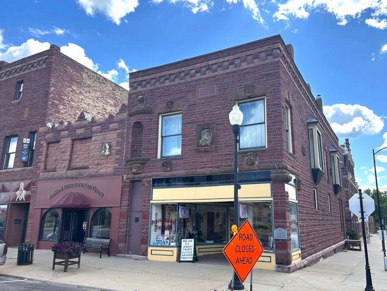 Moore Block & Marker image. Click for full size.