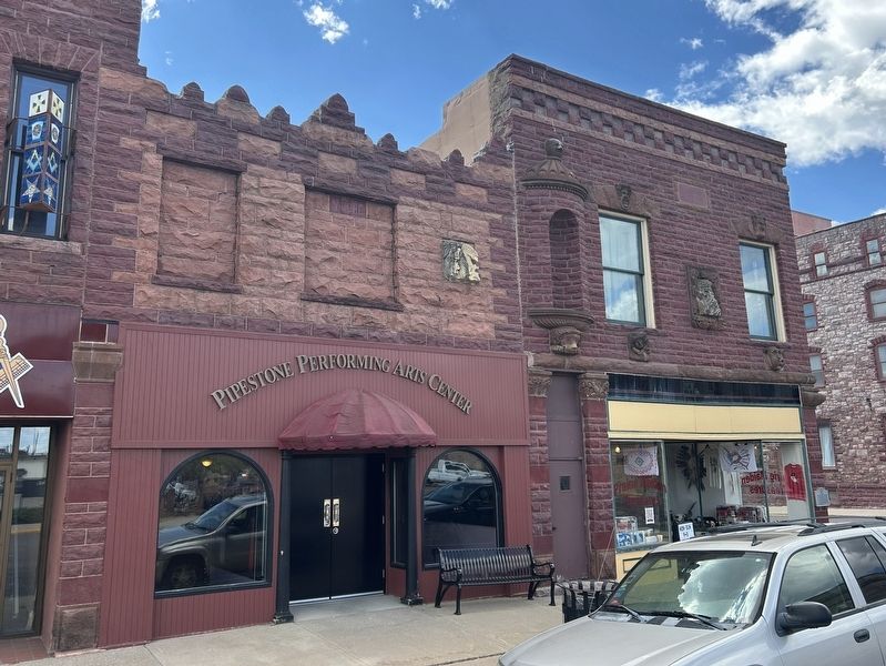 Moore Block image. Click for full size.