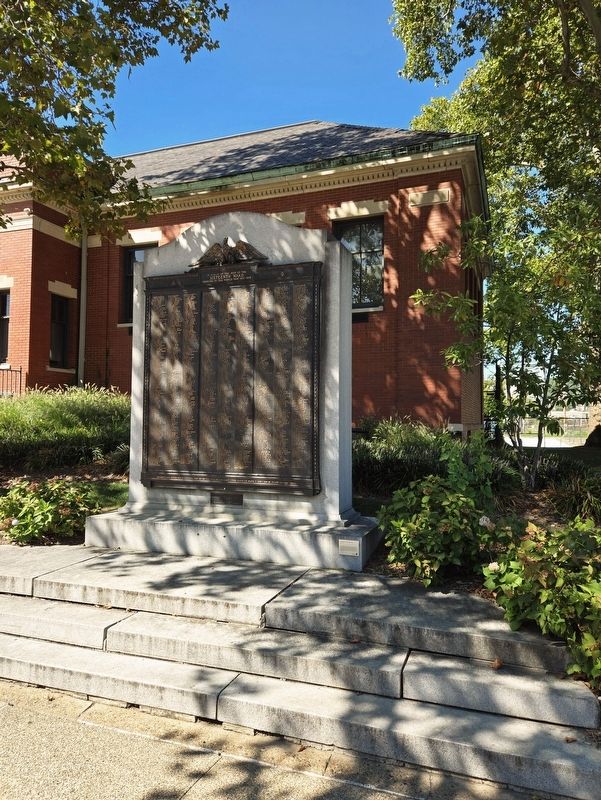 World War I Memorial Honor Roll Marker. Click for full size. World War I Memorial Honor Roll Marker image. Click for full size.