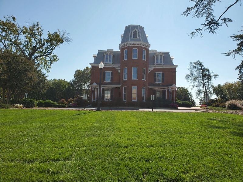 Full view of Tate House. Click for full size. Full view of Tate House image. Click for full size.