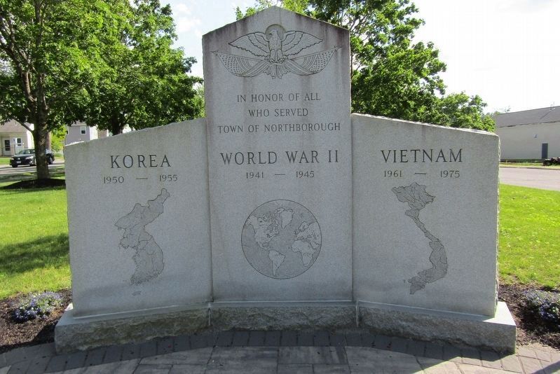 Northborough Veterans Memorial image. Click for full size.