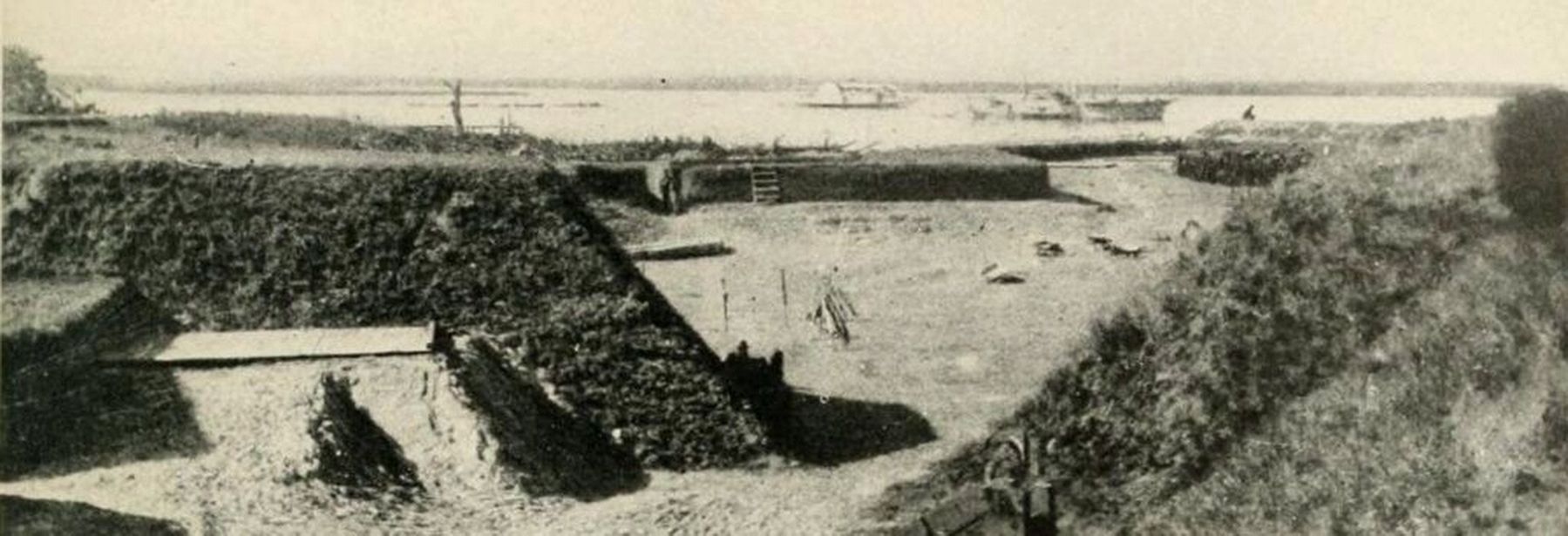 Fort McAllister. Click for full size. Fort McAllister image. Click for full size.