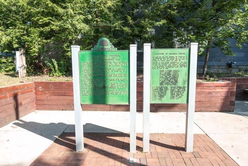 �Under the Oaks� Memorial Marker image. Click for full size.