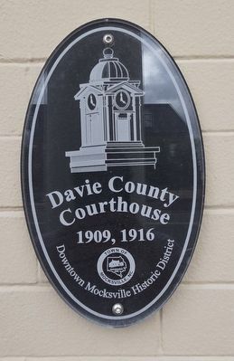Davie County Courthouse Marker image. Click for full size.